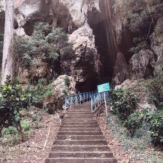 Goa Batu Hapu