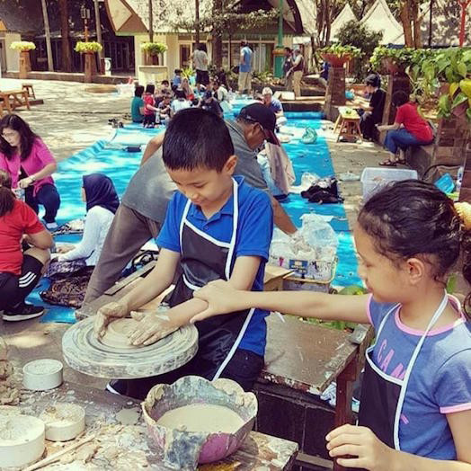 Pasar Seni Ancol Taman Impian