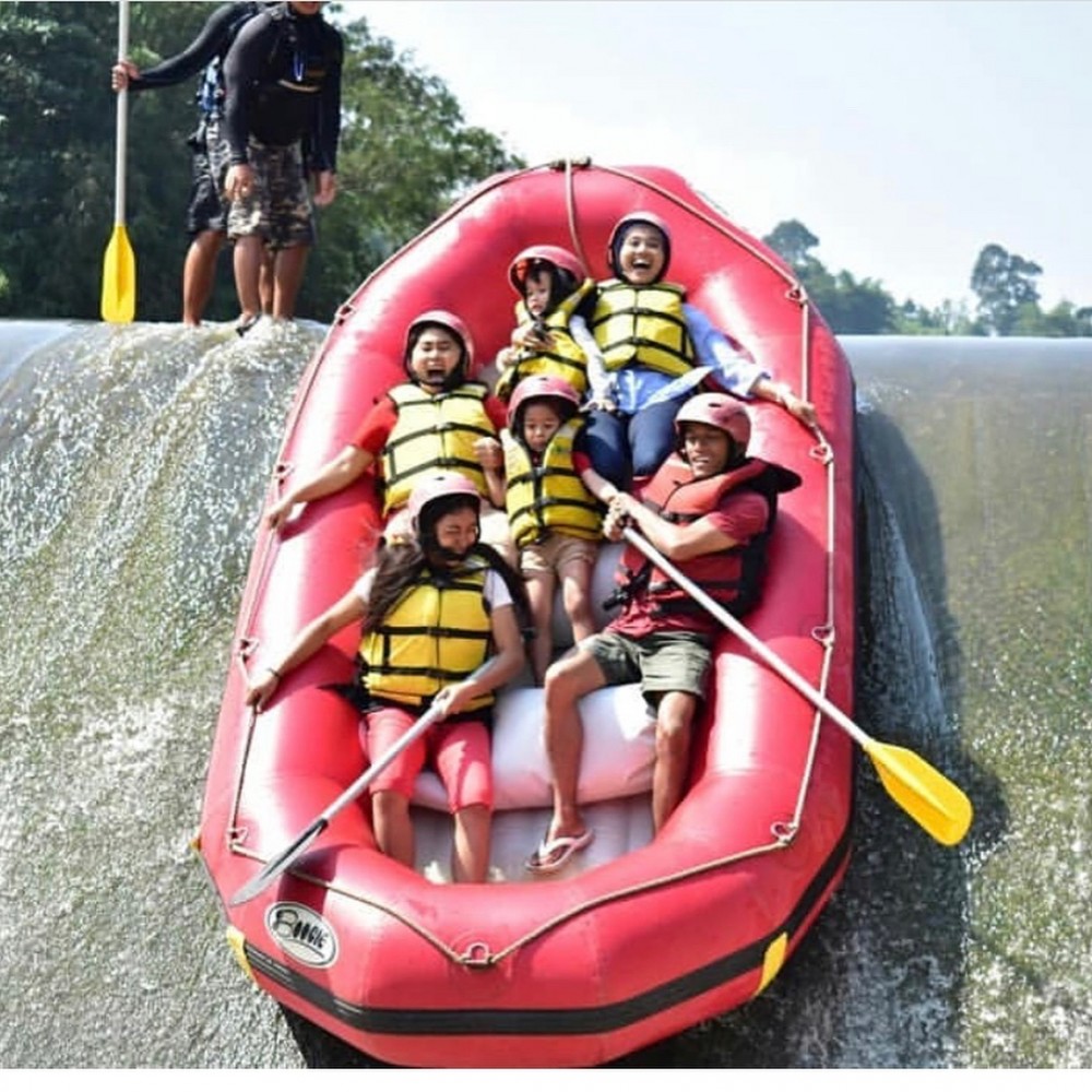 Rafting Sungai Cisadane